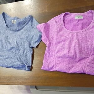 Athleta Women's Blue and Purple Short Sleeve Tees